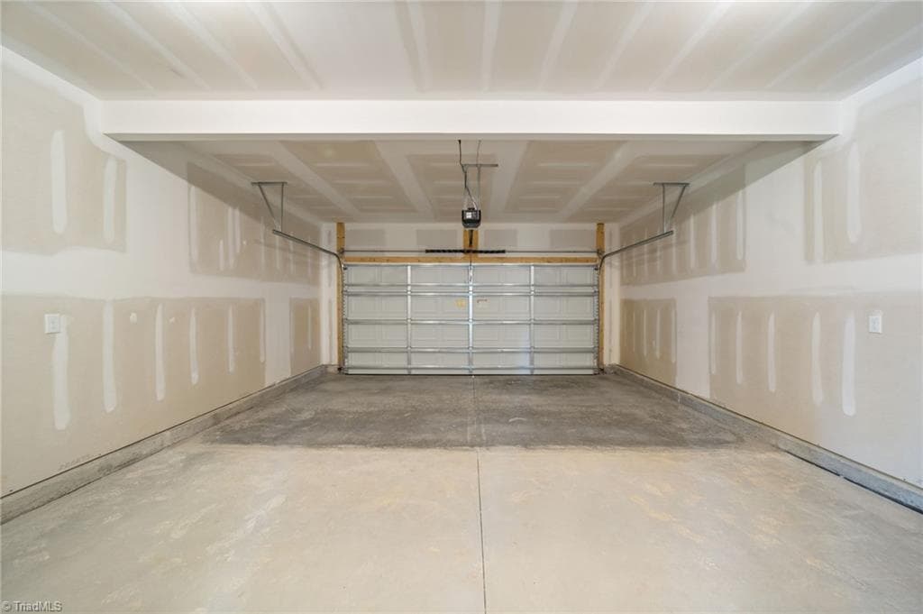 Stick/Site Built at 2371 Robbins Perch West Court, Kernersville NC 27284, photo 23 of 40