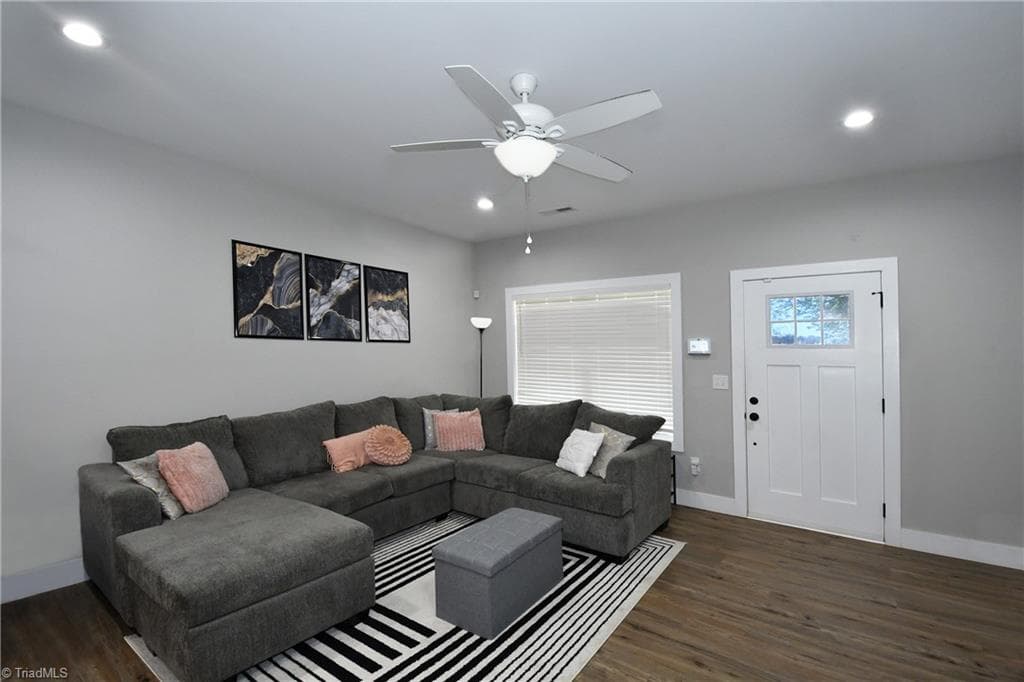 Stick/Site Built at 2516 Bluebird Lane, Winston-Salem NC 27106, Winston-Salem, photo 2 of 15