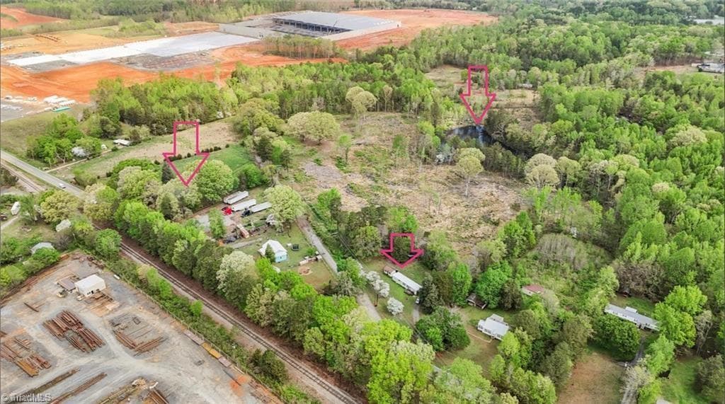 4858 Us Highway 311, Sophia NC 27350