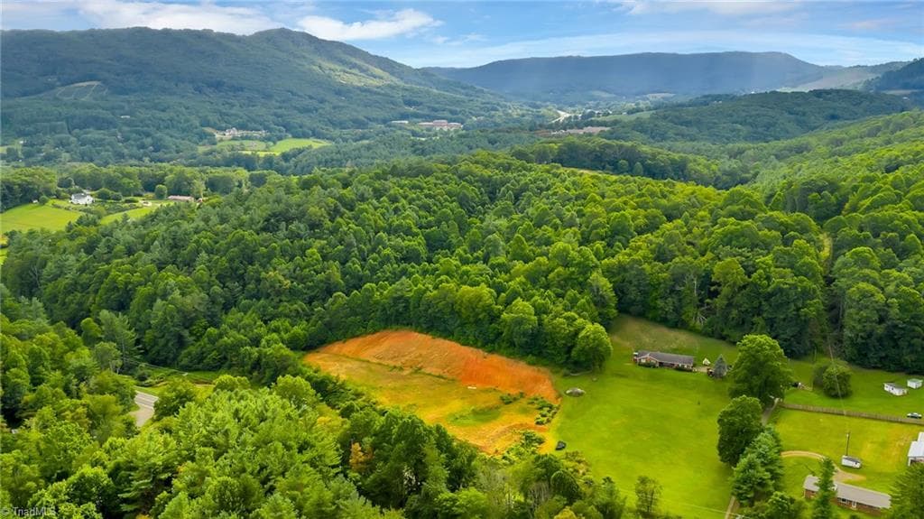 TBD US Highway 221, Jefferson NC 28640