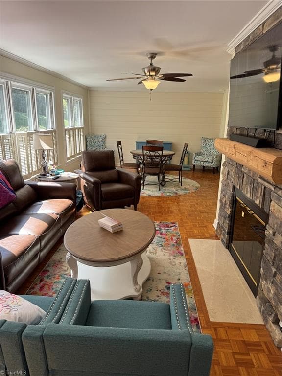 Stick/Site Built at 1805 Country Club Drive, High Point NC 27262, photo 3 of 25