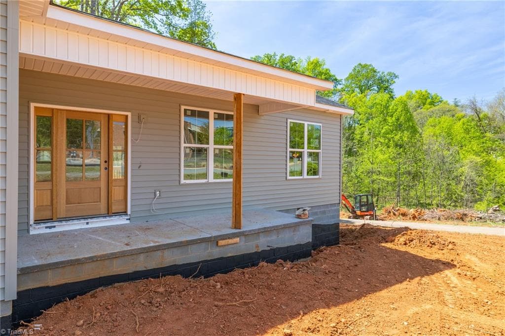 Stick/Site Built at 326 College Street, Rural Hall NC 27045, photo 4 of 30