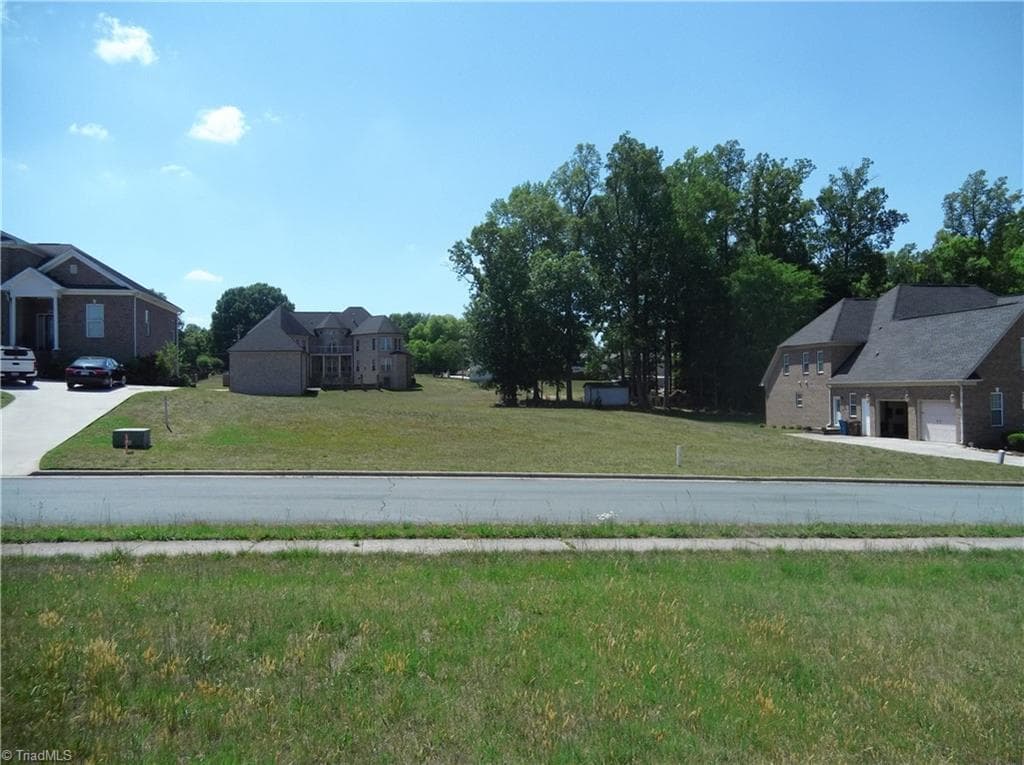 Single Family Residence at 1906 Deidre Court, Greensboro NC 27406, photo 2 of 6
