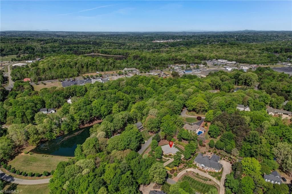 Stick/Site Built at 153 Oak Ridge Drive, Eden NC 27288, Eden, photo 6 of 44