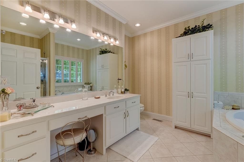 Stick/Site Built at 153 Oak Ridge Drive, Eden NC 27288, Eden, photo 28 of 44