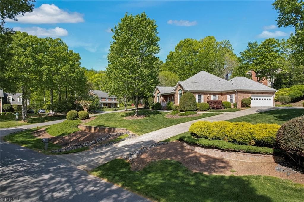 Stick/Site Built at 153 Oak Ridge Drive, Eden NC 27288, Eden, photo 4 of 44