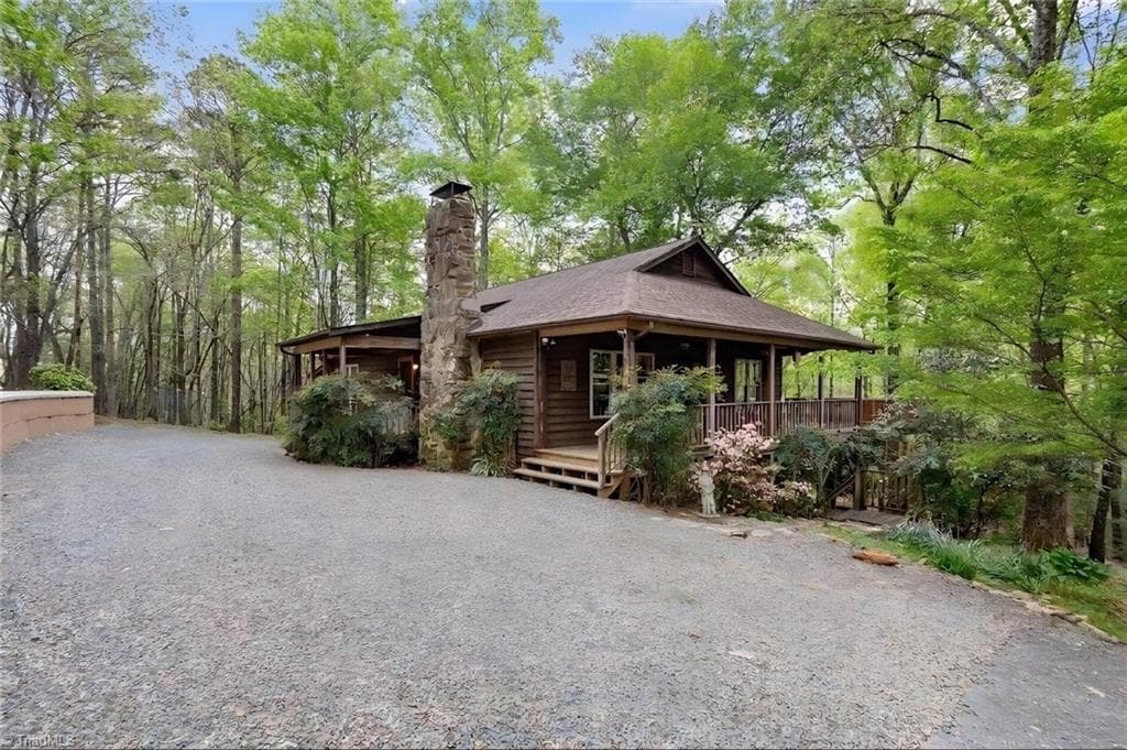227 Baldwin Drive, Lowgap NC 27024