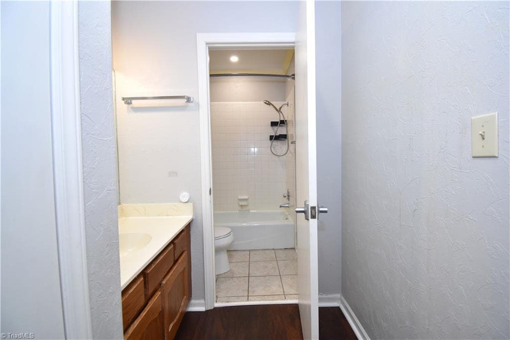 Stick/Site Built at 129 Forest View Drive, Winston-Salem NC 27104, photo 14 of 25