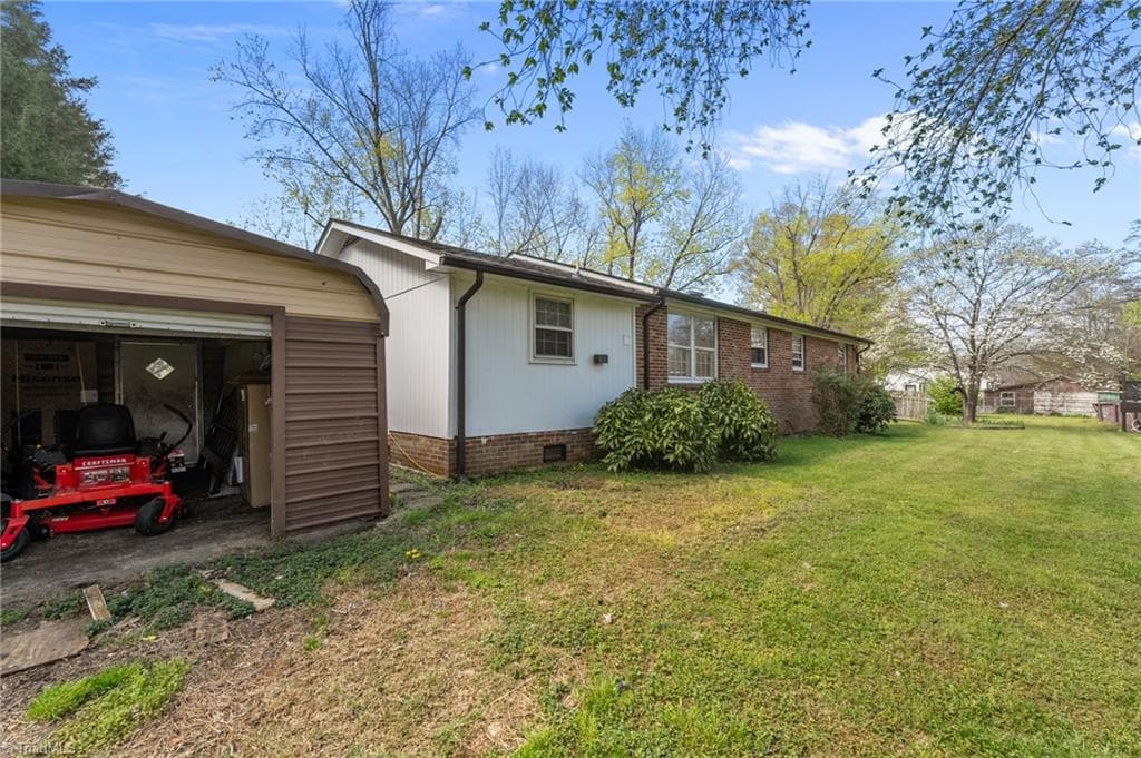 Stick/Site Built at 1225 2nd Street, Eden NC 28288, photo 7 of 26