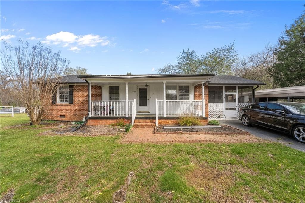 1225 2nd Street, Eden NC 28288