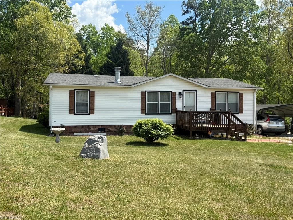 Manufactured Home at 231 CP Riddle Trail, Mount Airy NC 27030, photo 3 of 26