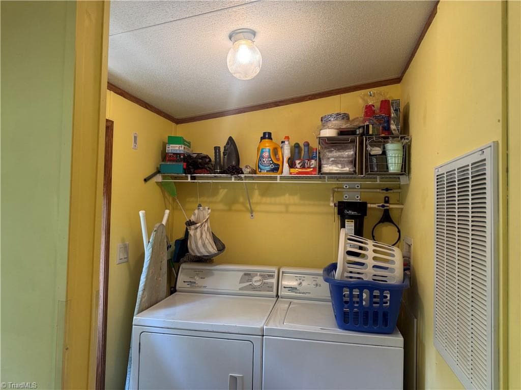 Manufactured Home at 231 CP Riddle Trail, Mount Airy NC 27030, photo 14 of 26