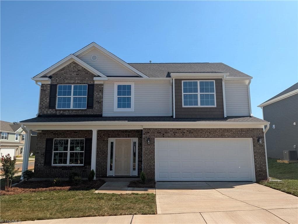 1335 Dandridge Drive, Kernersville NC 27284