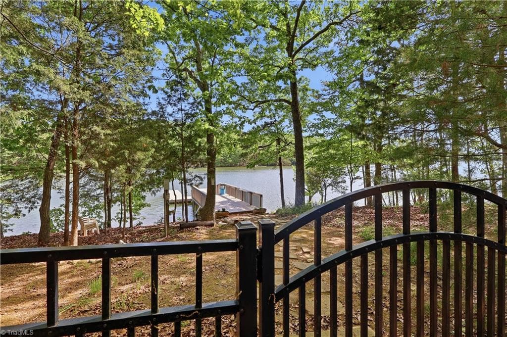 Stick/Site Built at 189 Harbor Drive W, Lexington NC 27292, photo 41 of 47