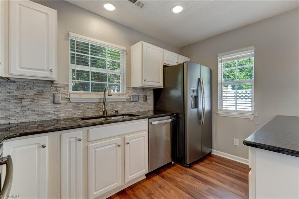 Stick/Site Built at 3 Tannenbaum Circle, Greensboro NC 27410, photo 12 of 39