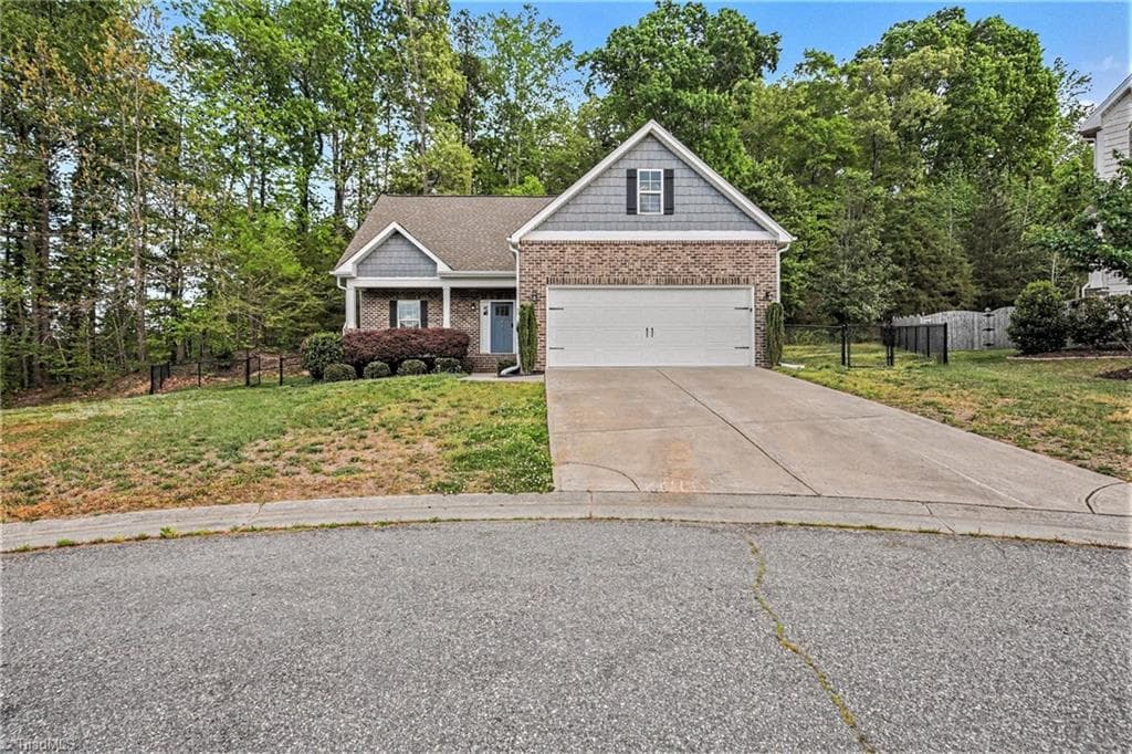 496 Quick Silver Drive, Winston-Salem NC 27127