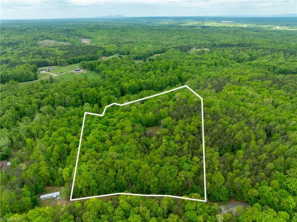 Stick/Site Built at 340 Bear Branch Trail, Reidsville NC 27620, Reidsville, photo 89 of 100