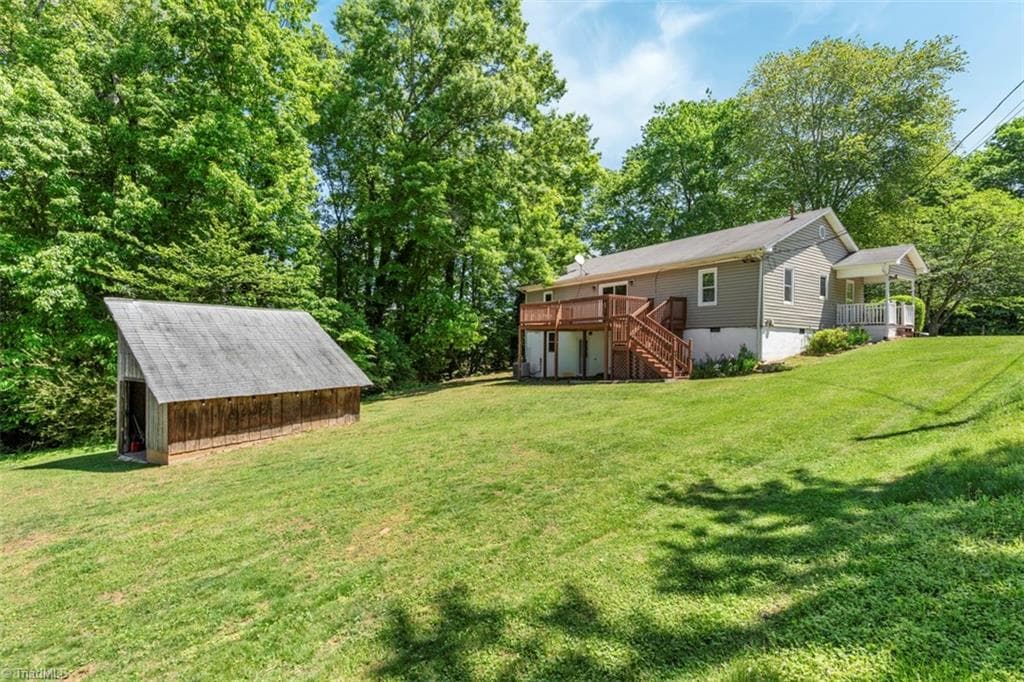 Stick/Site Built at 213 Old Westfield Road, Pilot Mountain NC 27041, Pilot Mountain, photo 5 of 39