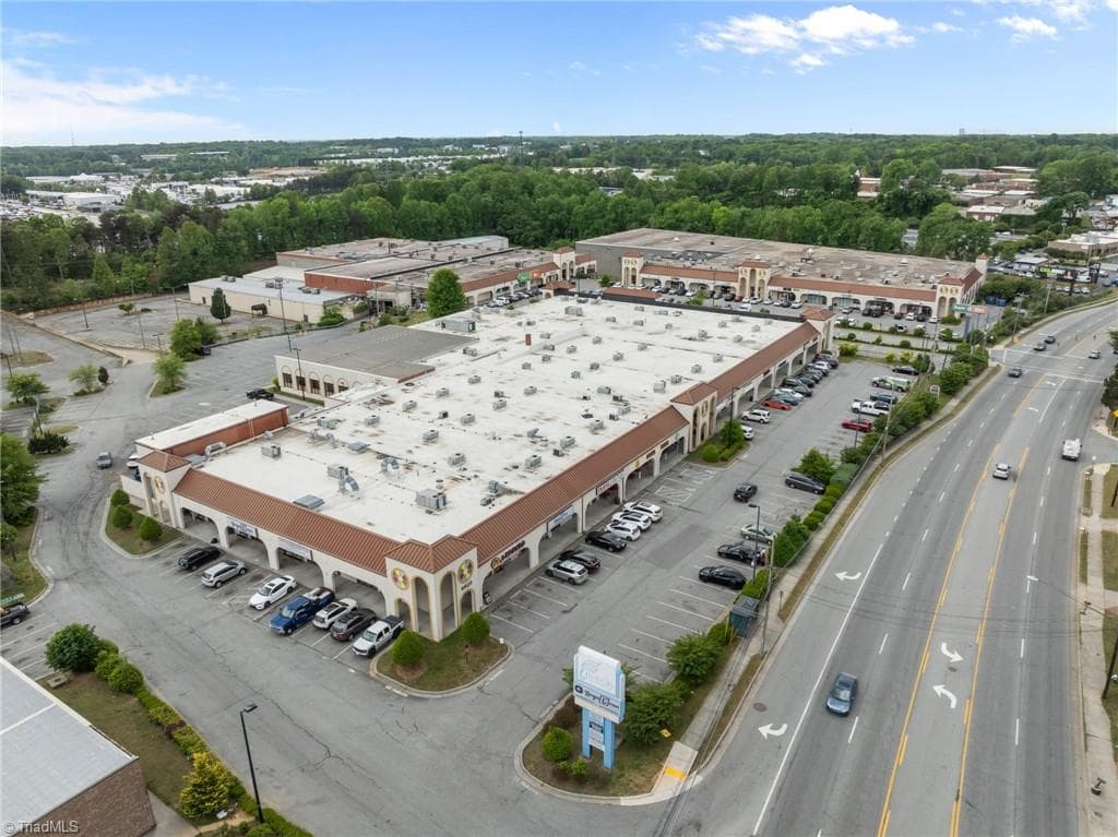 Office at 4929 W Market Street # 2126, Greensboro NC 27407, Greensboro, photo 22 of 28