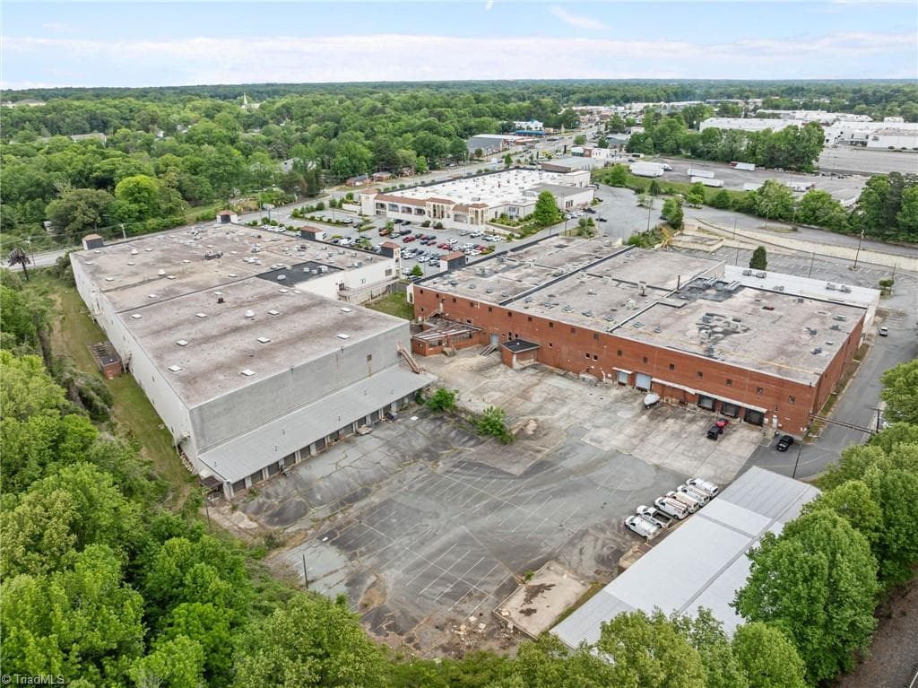Retail at 4929 W Market Street # 2122, Greensboro NC 27407, Greensboro, photo 23 of 31