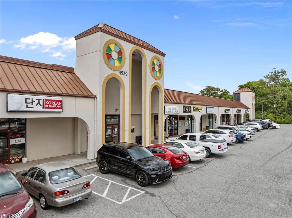 Retail at 4929 W Market Street # 2122, Greensboro NC 27407, Greensboro, photo 27 of 31