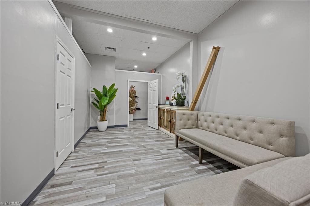Retail at 4929 W Market Street # 2122, Greensboro NC 27407, Greensboro, photo 6 of 31