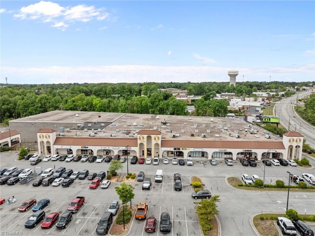 Retail at 4929 W Market Street # 2122, Greensboro NC 27407, Greensboro, photo 30 of 31