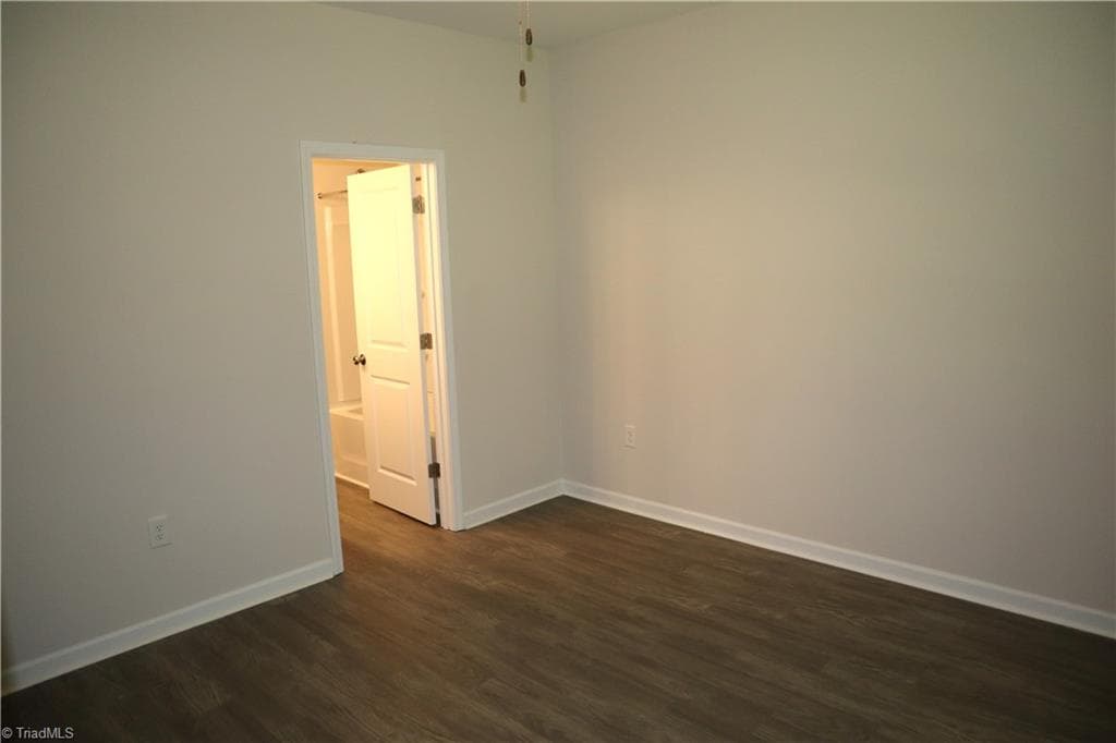 Stick/Site Built at 2915 Bainbridge Drive, Winston-Salem NC 27105, Winston-Salem, photo 10 of 12