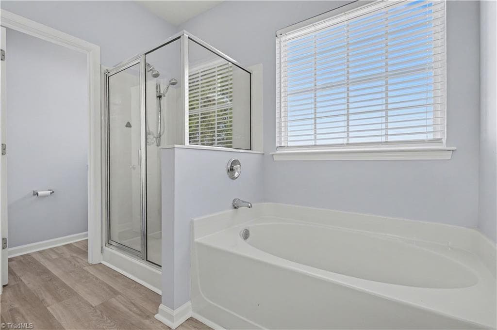 Stick/Site Built at 1579 Pondhaven Drive, High Point NC 27265, photo 23 of 39