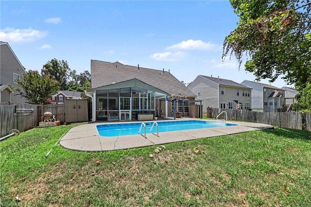 Stick/Site Built at 1579 Pondhaven Drive, High Point NC 27265, photo 16 of 39