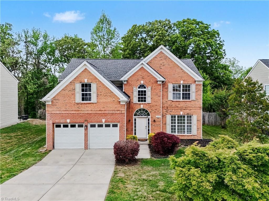 Stick/Site Built at 1579 Pondhaven Drive, High Point NC 27265, photo 15 of 39