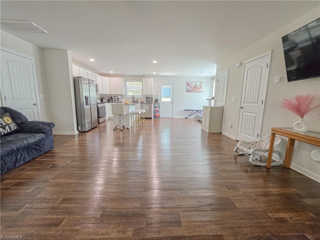 Stick/Site Built at 1011 Thurmond Street, Winston-Salem NC 27105, Winston-Salem, photo 4 of 27