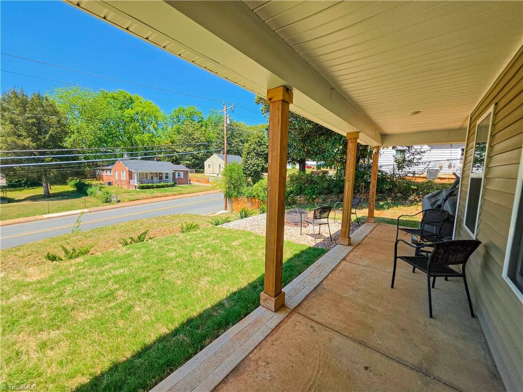 Stick/Site Built at 1011 Thurmond Street, Winston-Salem NC 27105, Winston-Salem, photo 21 of 27