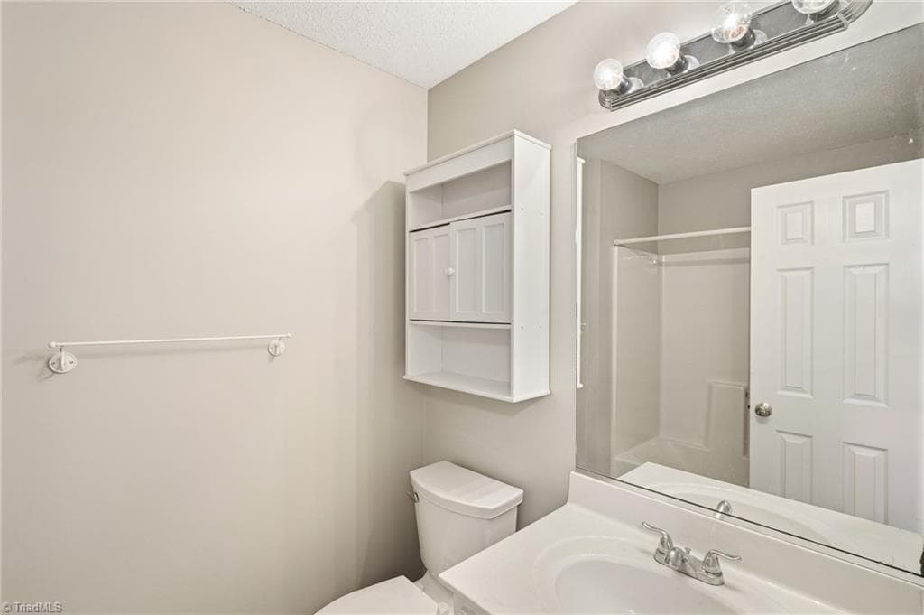 Stick/Site Built at 323 Ivy Glen Court, Winston-Salem NC 27127, Winston-Salem, photo 20 of 26