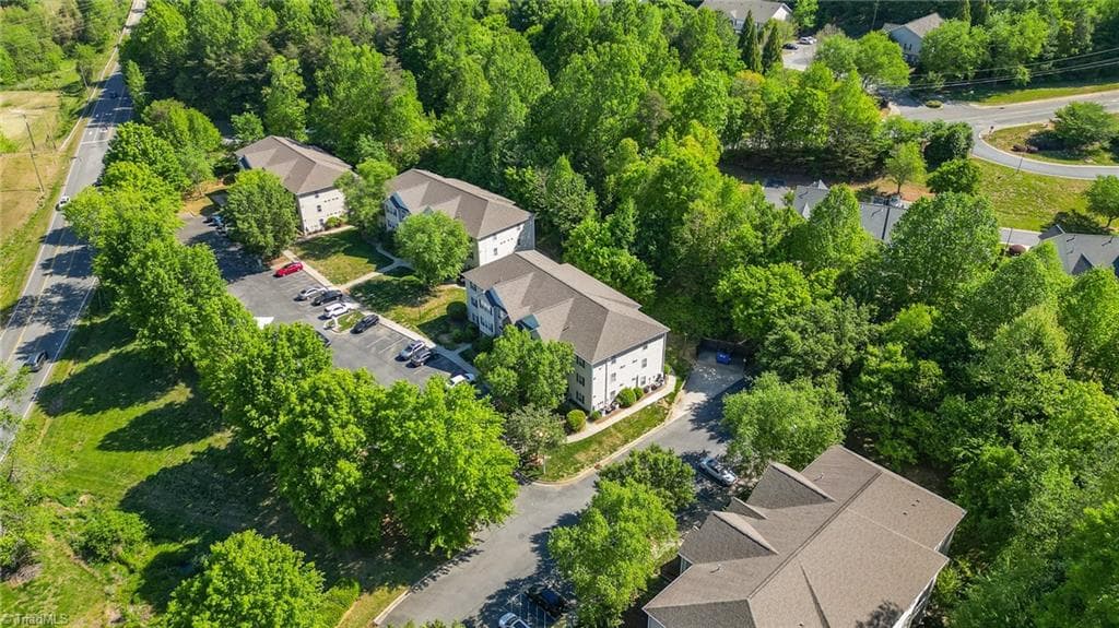Stick/Site Built at 323 Ivy Glen Court, Winston-Salem NC 27127, Winston-Salem, photo 25 of 26