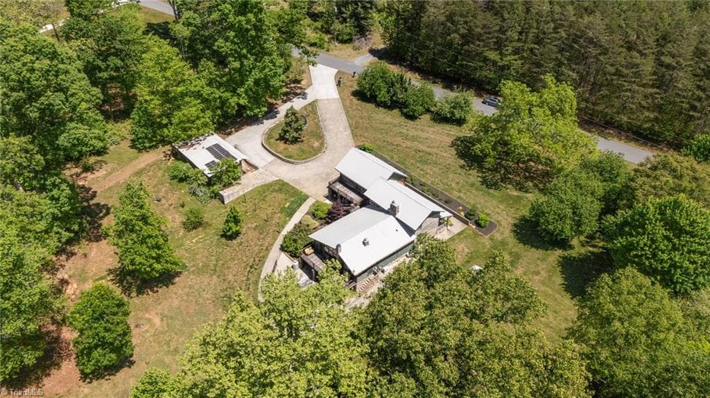 Stick/Site Built at 9584 Creek Farm Road, Tobaccoville NC 27050, photo 13 of 48