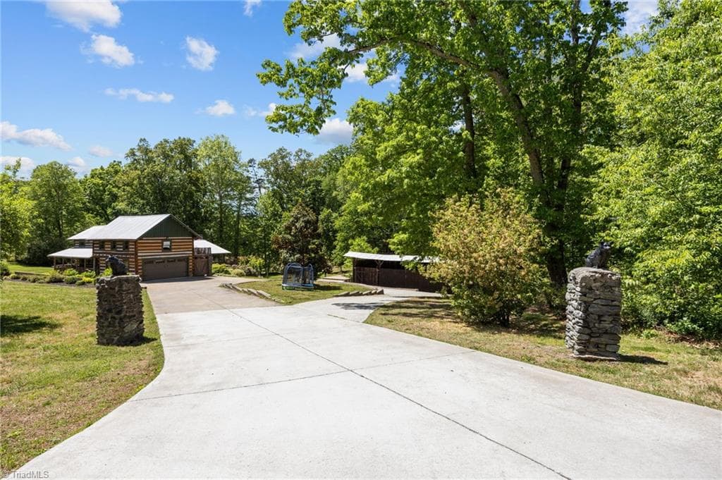 Stick/Site Built at 9584 Creek Farm Road, Tobaccoville NC 27050, photo 12 of 48