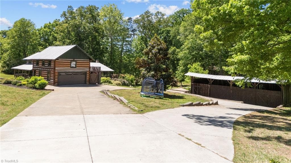 Stick/Site Built at 9584 Creek Farm Road, Tobaccoville NC 27050, photo 11 of 48