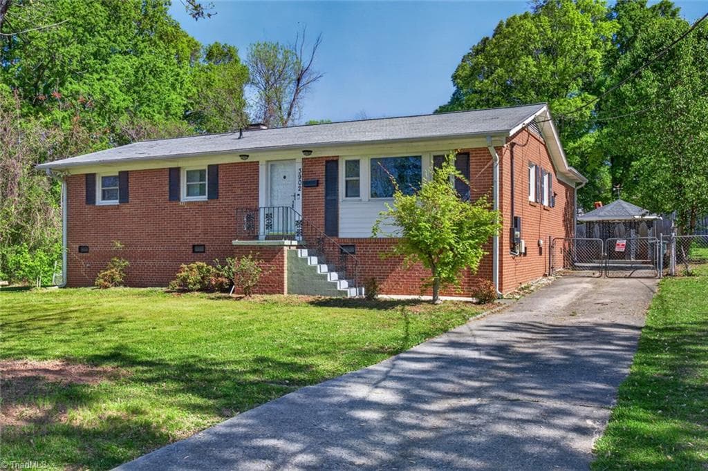 3902 Gentry Street, Greensboro NC 27407