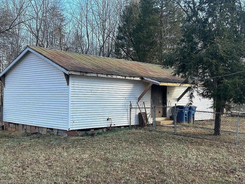 Stick/Site Built at 9661 NC Highway 700, Ruffin NC 27326, Ruffin, photo 13 of 16