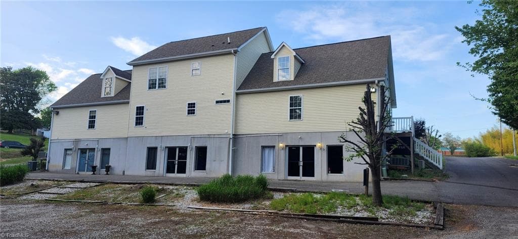 Investment at 502 S Key Street, Pilot Mountain NC 27041, photo 7 of 11