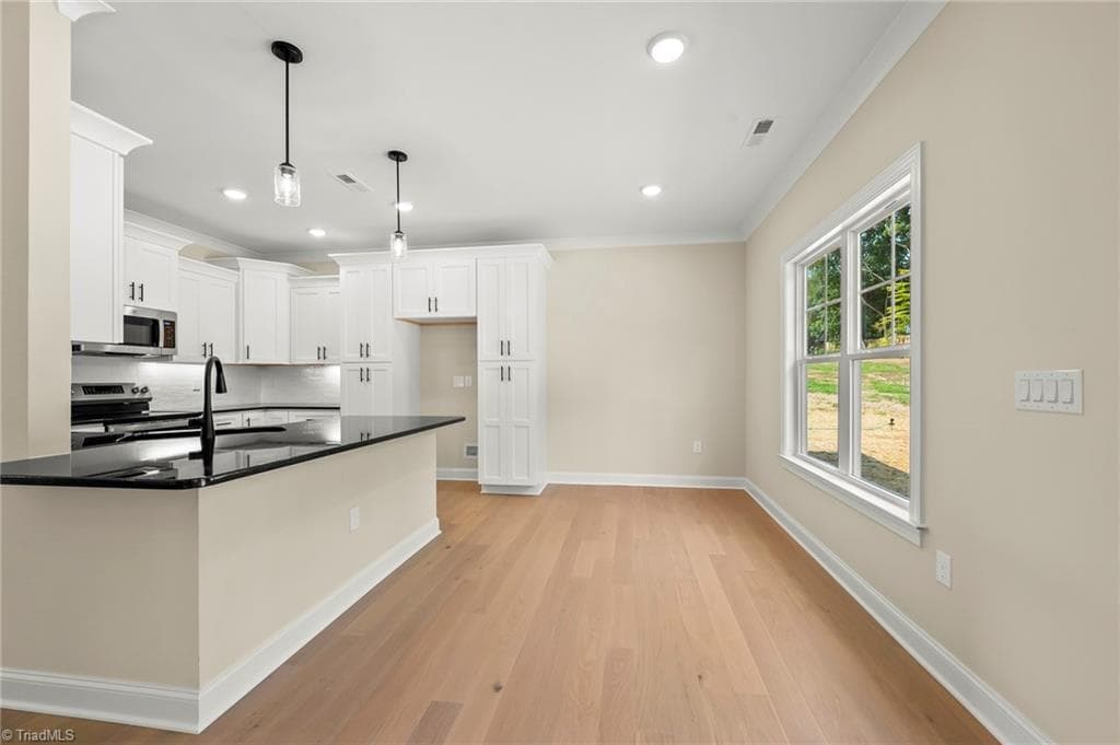 Stick/Site Built at 249 Cool Run, Lexington NC 27295, Lexington, photo 8 of 40