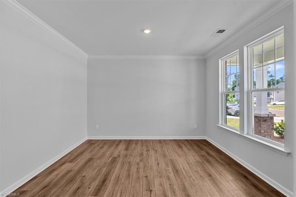 Stick/Site Built at 4532 Hanes Lake Drive, Winston-Salem NC 27106, Winston-Salem, photo 5 of 46