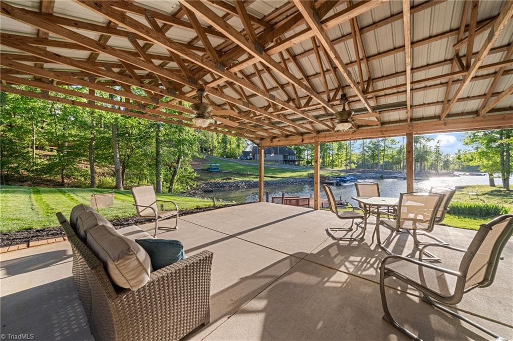 Stick/Site Built at 710 Riverwood Drive, Lexington NC 27292, Lexington, photo 20 of 26