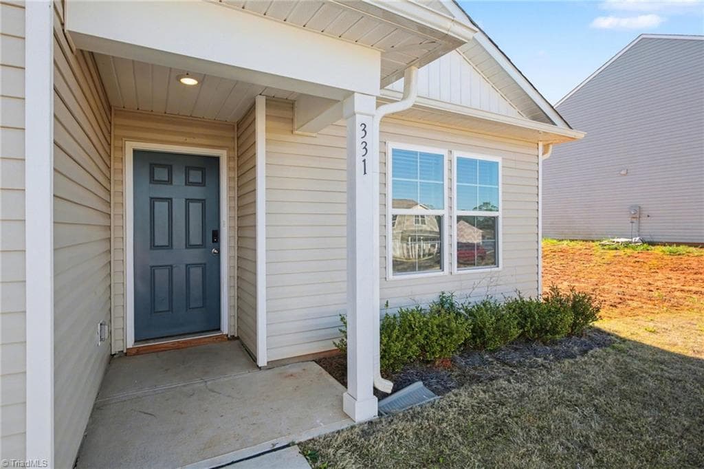 Stick/Site Built at 331 Peacock Circle, Lexington NC 27292, photo 3 of 34