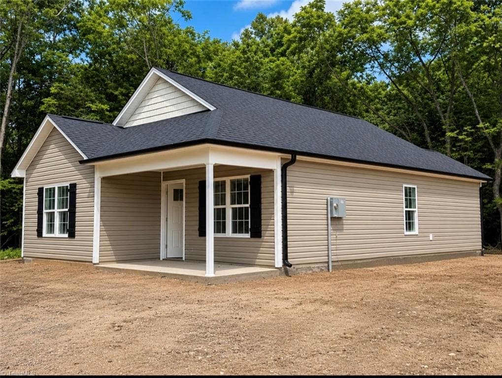 Stick/Site Built at 315 Price Street, Eden NC 27288, photo 2 of 9