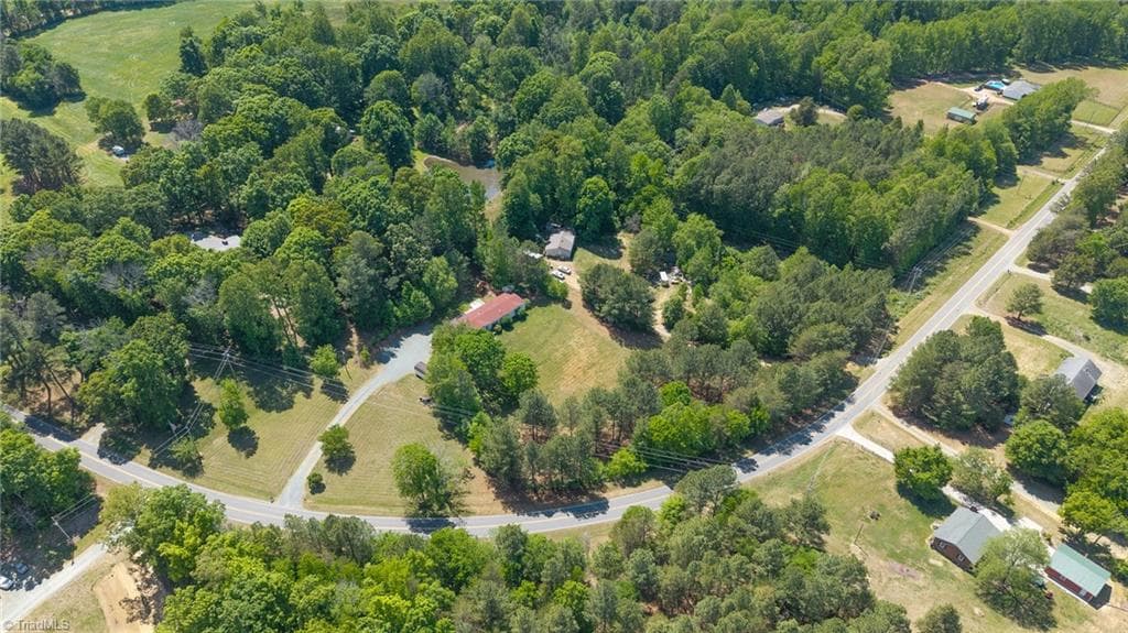 Manufactured Home at 6705 Beale Road, Snow Camp NC 27349, Snow Camp, photo 41 of 45
