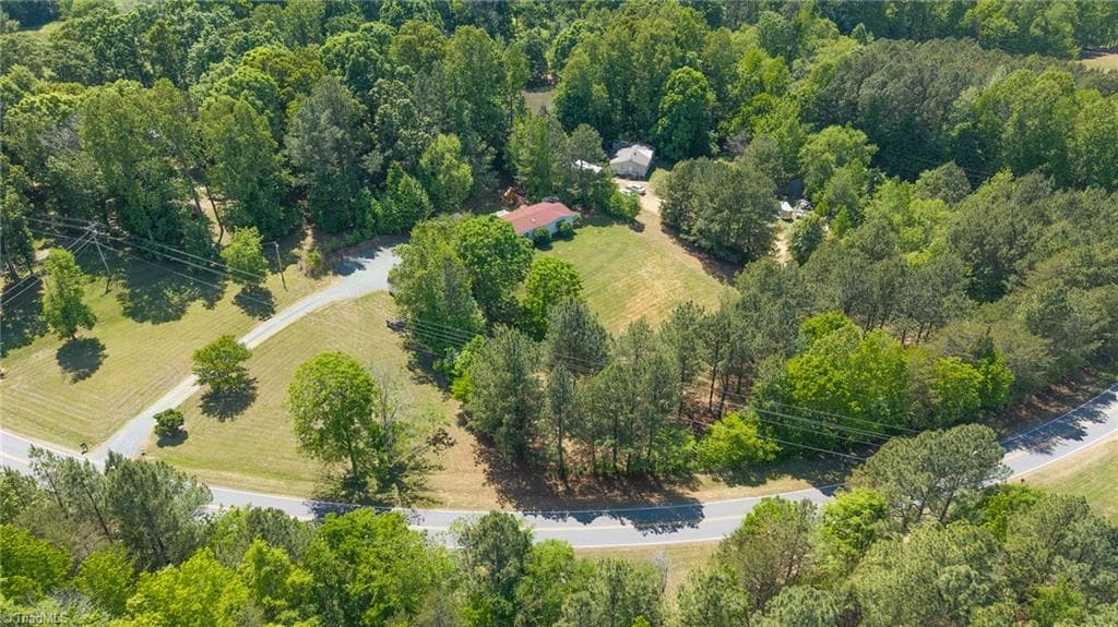 Manufactured Home at 6705 Beale Road, Snow Camp NC 27349, Snow Camp, photo 44 of 45