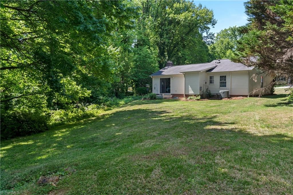 Stick/Site Built at 2595 Mount Salem Road, Pfafftown NC 27040, Pfafftown, photo 26 of 29