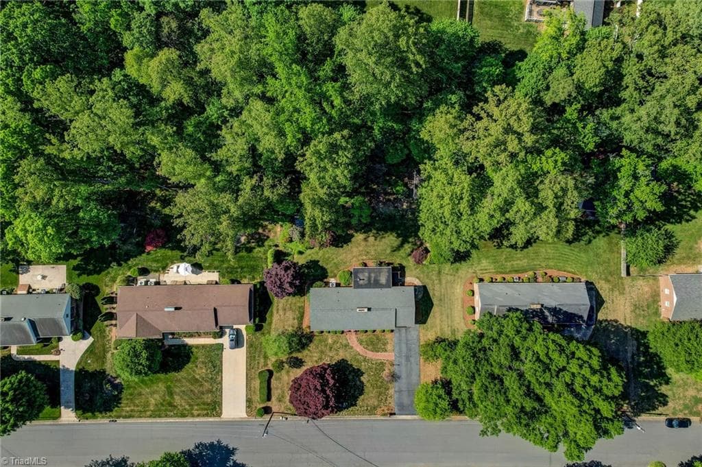 Stick/Site Built at 1019 Sherwood Drive, Reidsville NC 27320, photo 36 of 38